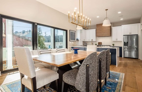 Italian Village House | High End New Build, Rooftop Hot Tub, City Views!