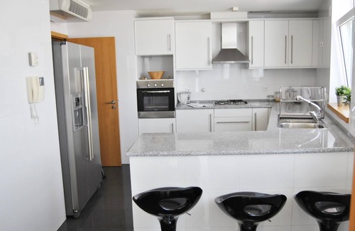 Parque das Nacoes Apartment | High Floor Apartment in Tower with Panoramic Balcony Over Rio EXPO09