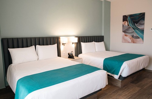 Lomas de Mazatlan Hotel | High Garden Grand Hotel
