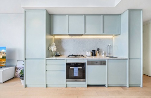 Macquarie Park Apartment | High level urban retreat in Macquarie Park