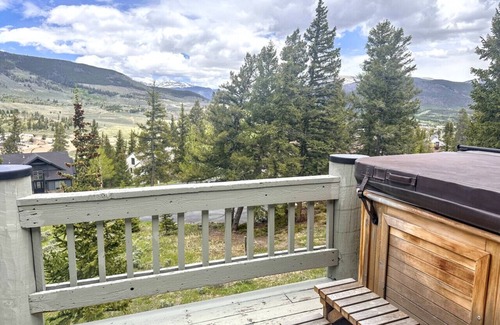 Keystone House | High Meadow Hideaway | 5BR/4.5BA | 3 King Suites | Near 5 Ski Resorts