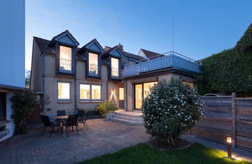 Kappeln Villa | High-quality, large vacation home with garden and sauna in the heart of Kappeln