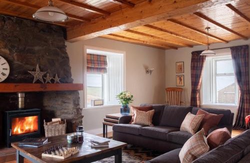 Campbeltown House | High Ranachan