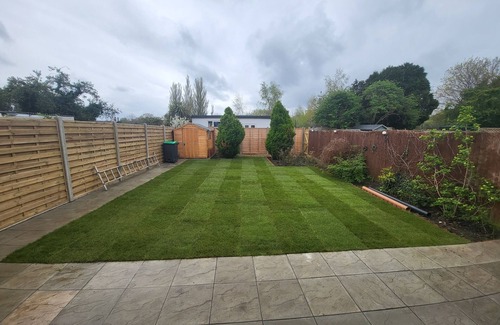 Coombe Vale House | High Spec Large 6 Bedroom House