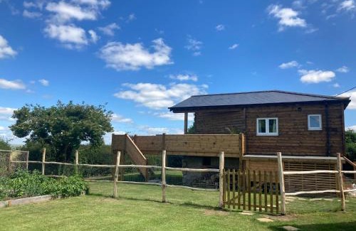 Burmarsh House | Highfields lodge