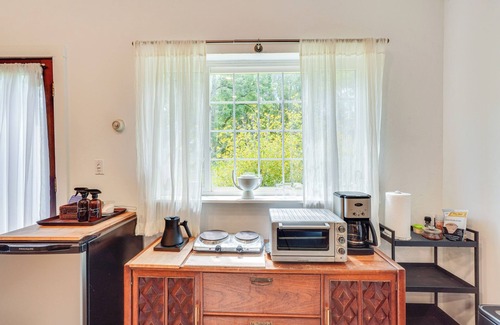 New Paltz Apartment | Highland 1850s Studio Barn on Sprawling 4.5 Acres!