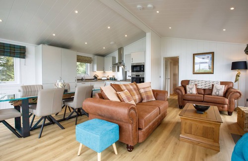 St. Andrews Apartment | Highland Lodge - Drumcarrow Luxury Lodges