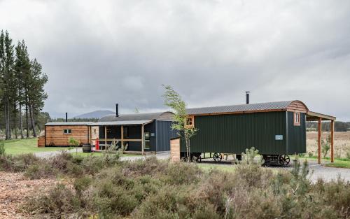 Nethy Bridge Apartment | Highland Shepherd Huts