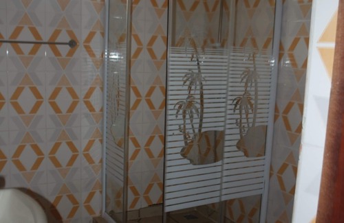 Aburi Bed & Breakfast | HighLander Guest House