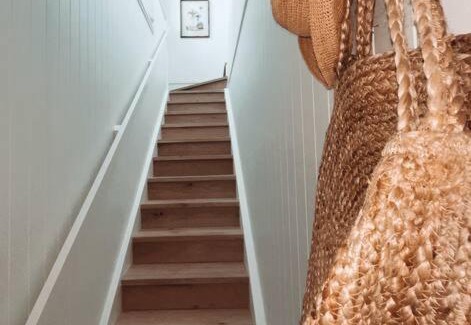 Corlette Apartment | HighTide- luxury apartment, almost on the beach.