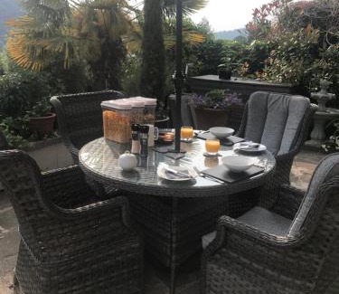 Nailsworth Bed & Breakfast | Highview Bed and Breakfast