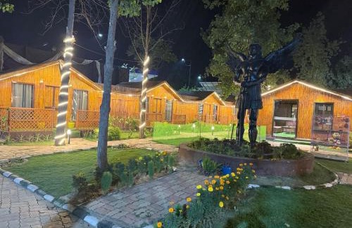 Kharar Bed & Breakfast | Highway Huts