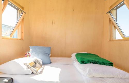 Vleteren Other | Hihahut De Zonnepost
