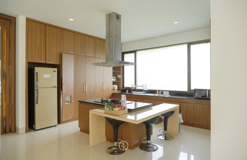 Bandung Villa | Hikari Hill View 7BR Villa with a Private Pool