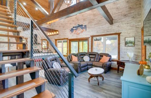 Heidelberg House | Hike and Climb Pet-Friendly Red River Gorge Cabin!
