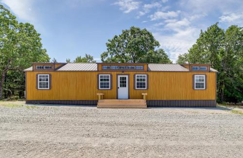 Blocker House | Hike, Fish and Explore Cabin Near Eufala Lake!