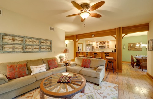 Mountain Air Condo | Hike On-Site! Home 8 Mi to Wolf Ridge Ski Resort