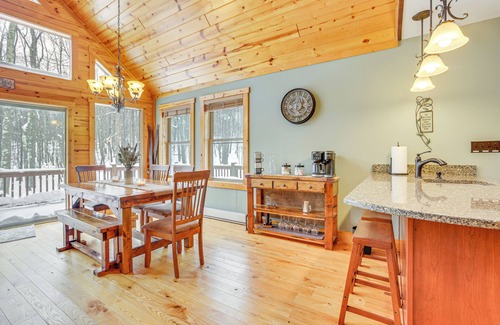 Terra Alta Cabin | Hike, Ski & Raft: Terra Alta Cabin w/Large Deck