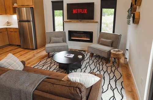 Stanton Cabin | Hiker's Haven at Three Suns Cabins