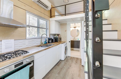 Manor Apartment | Hiking & Creek: Manor Tiny Home in Forest Retreat