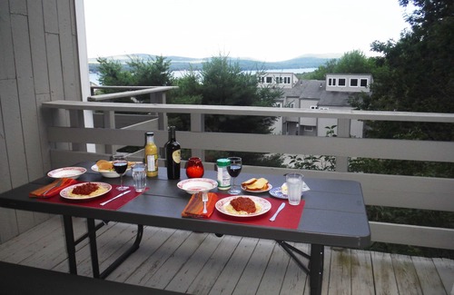 Sunapee House | Hiking opportunities abound on the many trails in the MOUNT SUNAPEE region!