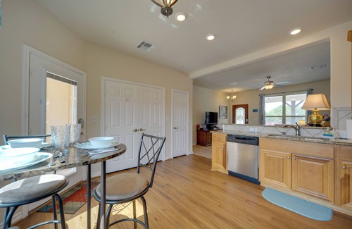 Boerne Cottage | Hill Country Casita w/Patio: 13 Mi to Dtwn Boerne