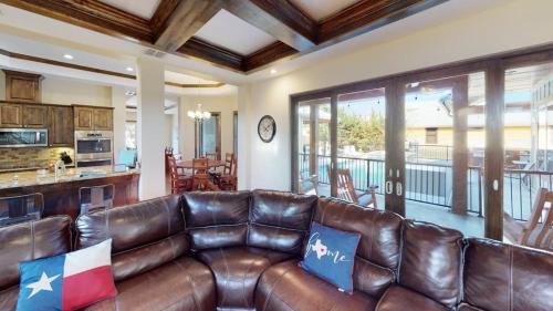 Sabinal House | Hill Country Hideaway