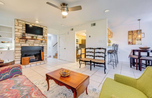 Wimberley House | Hill Country Townhome: Close to Parks & Hiking