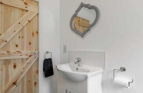 Gainsborough House | Hill Crest Lodge 1