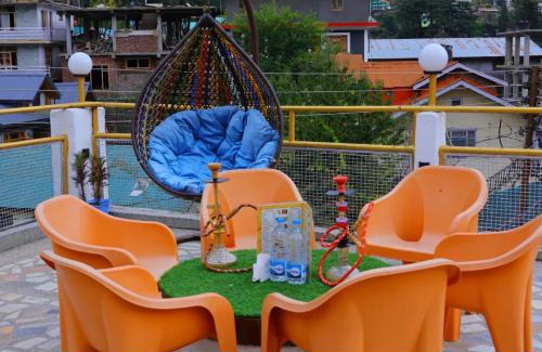 Chas Hotel | Hill-Top With Open Terrace , 100mtr From Mall Road