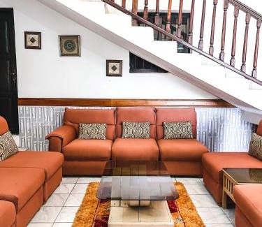 Mallam Hotel | Hill View Hotel McCarthy Hills