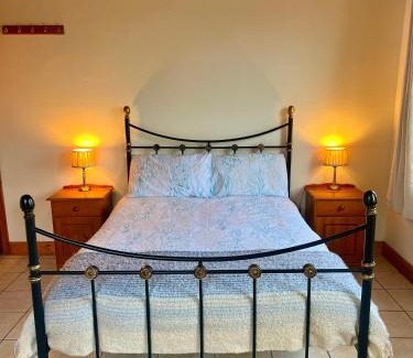 Murroogh Apartment | Hill View House