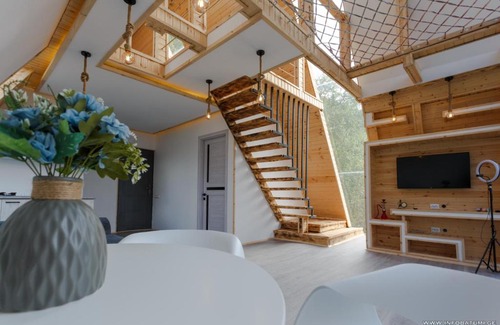 Khulo House | Hill Wonder