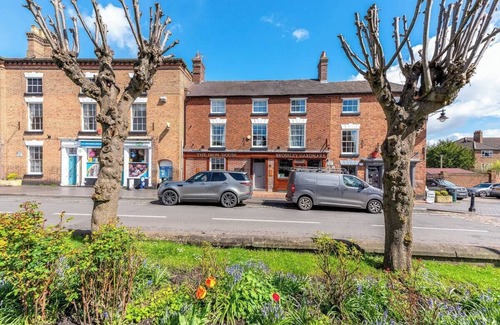 Broseley Apartment | Hillary's Hideaway a Luxury Apartment on the High Street in Broseley Shropshire