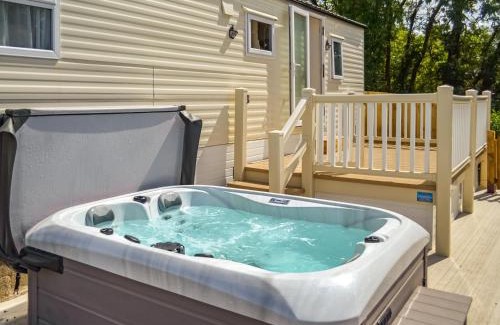 Gainsborough House | Hillcrest Caravan - Uk44798