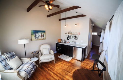 Hillside Cottage | Hillside Colorado Cottages near Westcliffe