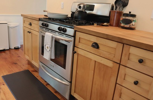 East Swanzey Other | Hillside Haven: Luxe Farm Escape with 5BR - 2 King Bed - 2 Full Bath - Sleeps 10