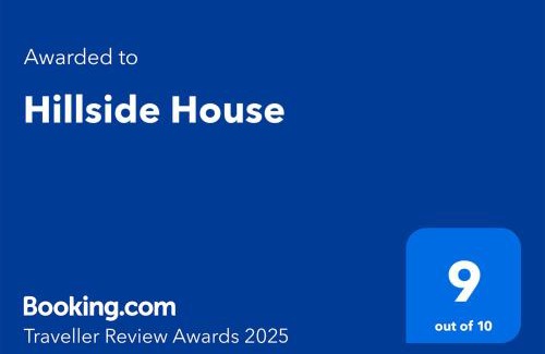 Kilada Apartment | Hillside House