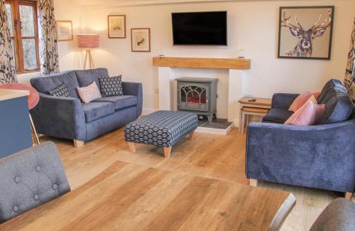 Farden House | Hillside Lodge