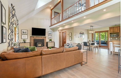 Laurelville Cabin | Hillside Lodge | Hocking Hills