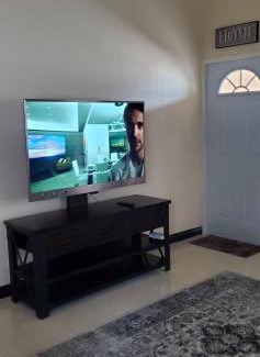 Montego Bay House | Hillside Sunrise, 2 Bed 2 Bath in Gated Community, close to beach, food, clubs & shopping Free Parking, Free Wi-Fi