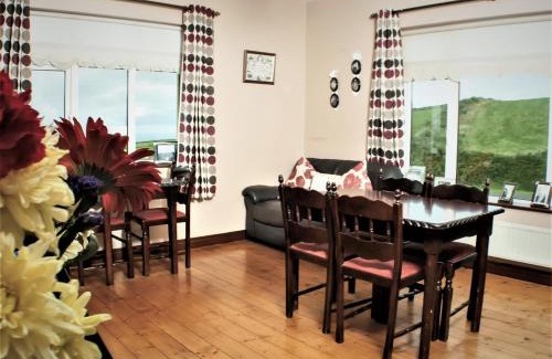 Carrigaholt Bed & Breakfast | Hilltop B & B