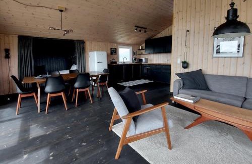 Reykholt House | Hilltop Cabin Hekla - Golden Circle - Geysir - Mountain View