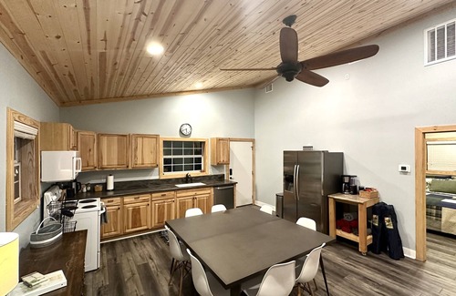 Oakhurst Cabin | Hilltop Cabin on 33 Secluded Acres with Private Pond & Trails