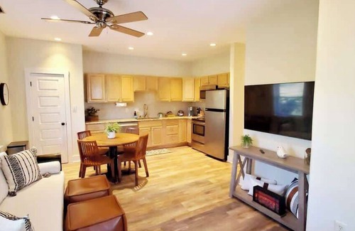 Tuscarora Cottage | Hilltop Cottage @ Shiloh