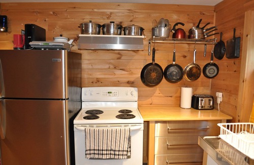 Port Loring House | Hilltop Cottage With Room To Spare