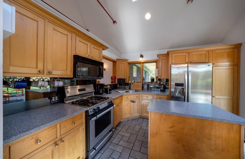 Pine Plains House | Hilltop Home on 10 acres w/hot tub, fire-pit + solar