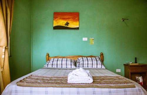 San Ignacio House | Hilltop Horizon Guesthouse