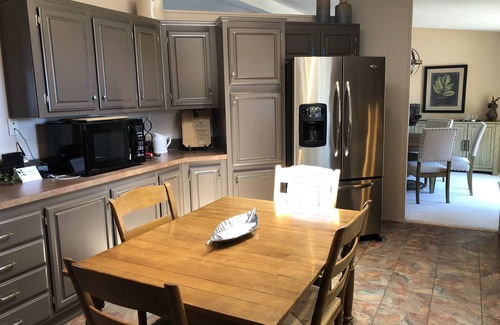Cottage Grove House | Hilltop Paradise, just minutes from town!