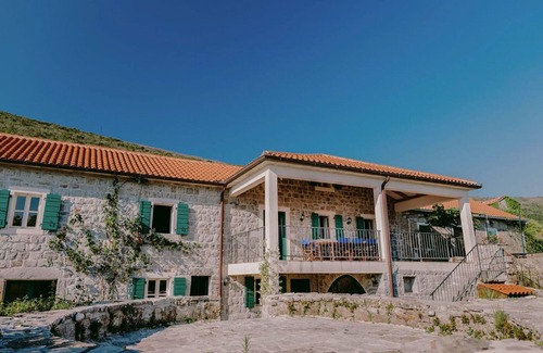 Klinci Villa | Hilltop Retreat - Five Bedroom Villa, Sleeps 10